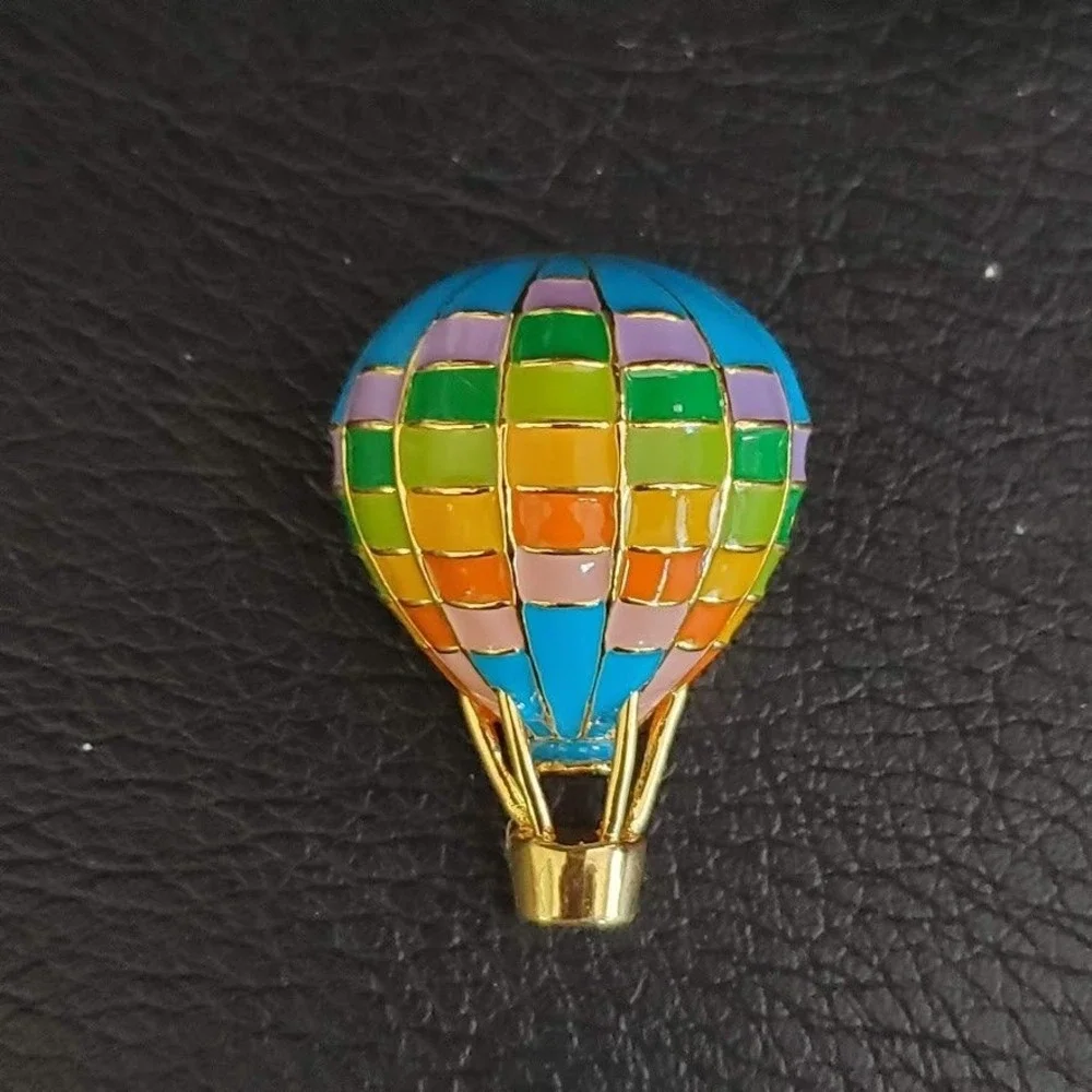 Vintage 2000 BS&CO Rainbow Enamel Hot Air Balloon Brooch Gold Tone Pin